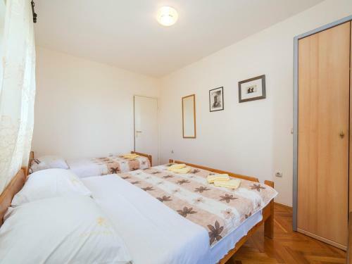 Apartments & Room Kr? Medinski