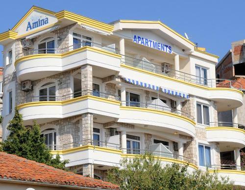 Apartments Amina