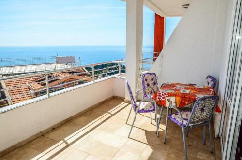 Apartments Monte