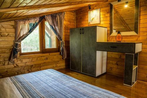 Lodge Enjoy River House