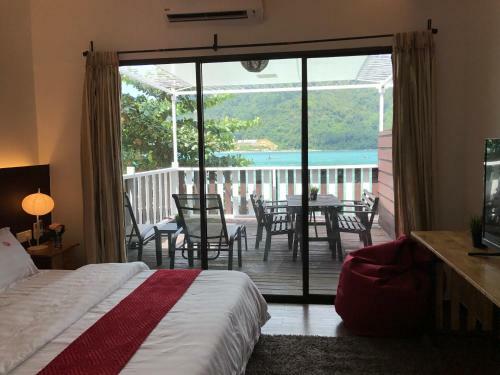 The Barat Perhentian