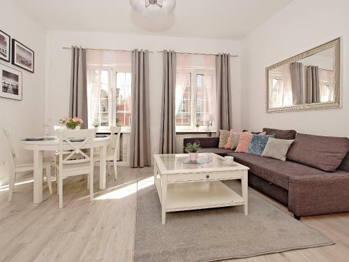 Apartament Kameralny Przy Ulicy D?uga 50