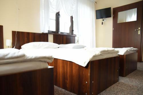 Hostal Go?ciniec Sikorka