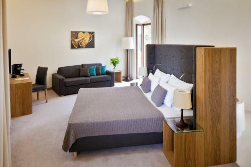 Hotel Uroczysko Siedmiu Staw�w