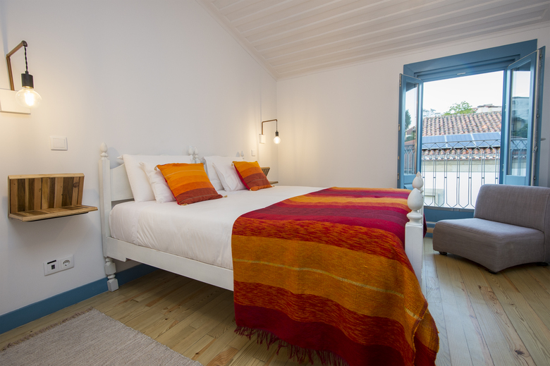 Des Arts Hostel And Suites