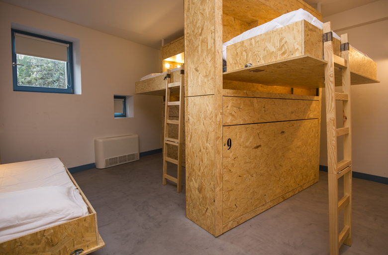 Des Arts Hostel And Suites