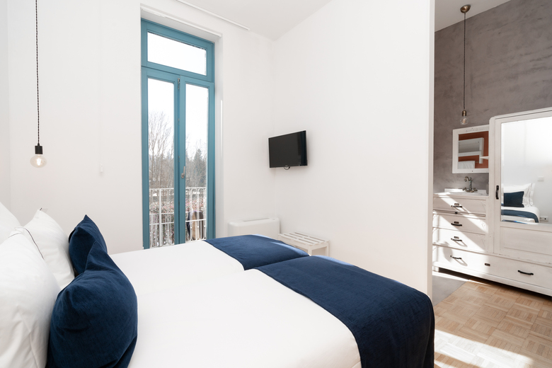 Des Arts Hostel And Suites