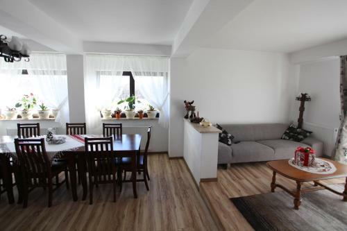 Hostal Pensiunea Livada Bunicului