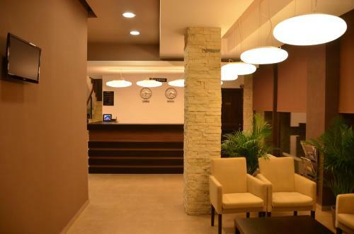 Hostal Pensiunea Sara