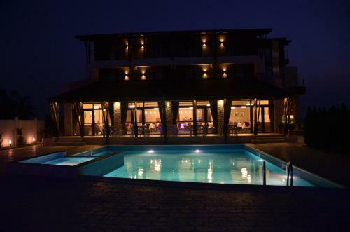 Hostal Pensiunea Sara