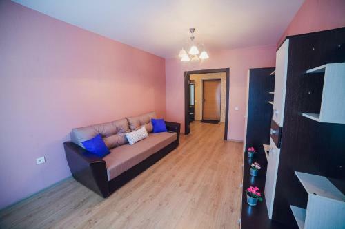 Apartamento Oktyabrskoy Revolyutsii 23 A