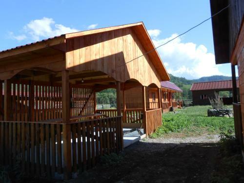 Hostal Guest House Altai Yard ???????? ??? ????????? ??????
