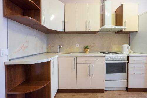 Apartment At Moskovskiy Trakt 83