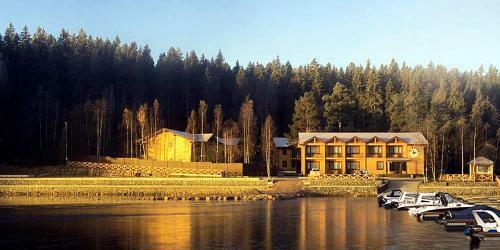 Zagorodniy Club West