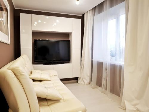 Apartment Oka Zalomova 9
