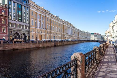 Peter The Great Apartment Near Hermitage With Sauna
