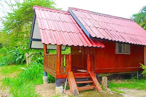 Hotel Umphangburi Resort