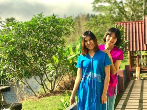 Hotel Umphangburi Resort