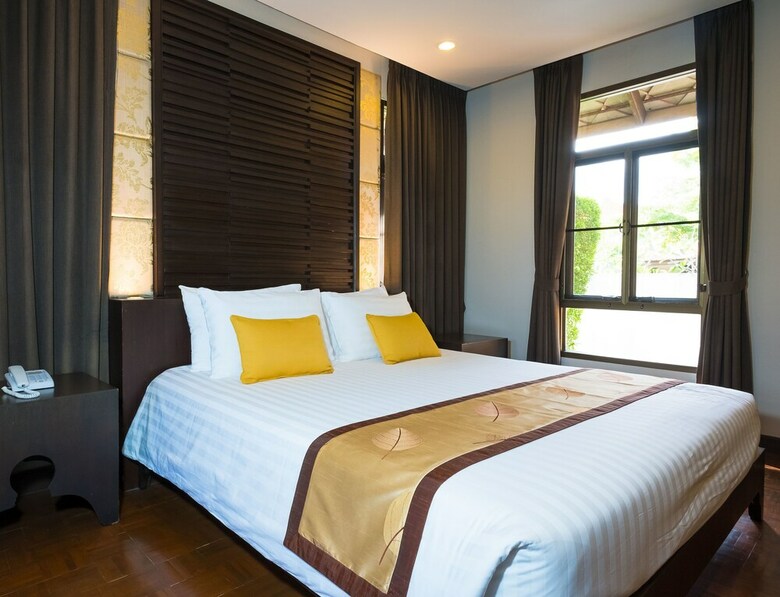 Hotel Sirarun Resort
