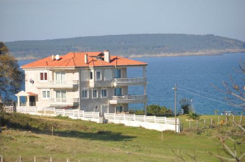 Apartamento Perice Konak