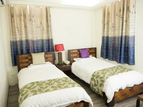 Home & Teak Residence