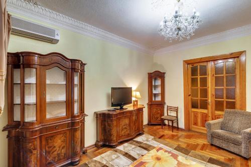 Apartment - Sobornyi Prospekt 97