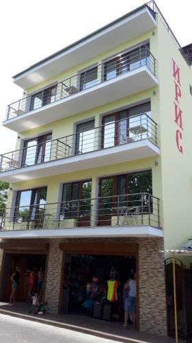 Hotel Iris