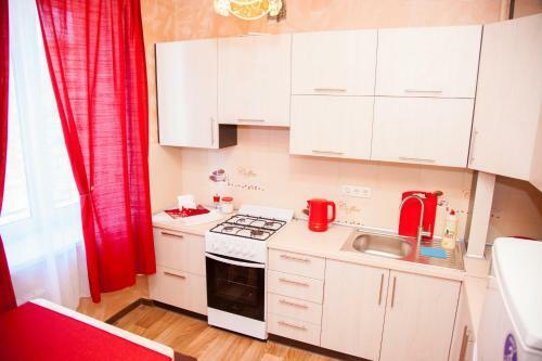2 Rooms Apartment On Soborny Avenue 182. Luxury Class. Centre