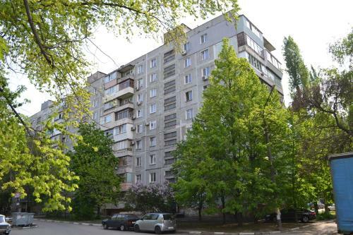 2 Rooms Apartment On Str. Shkilna 22. Luxury Class. Centre
