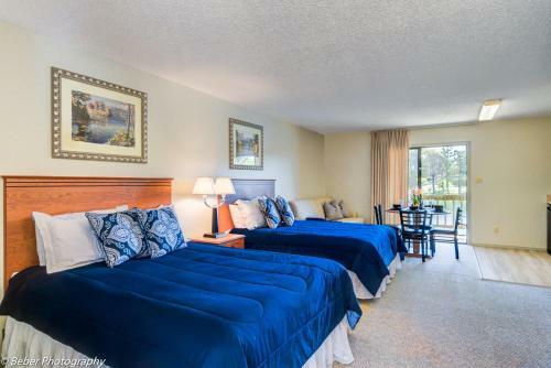 Posada Long Island Lake Resort