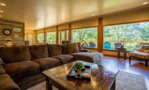 Ozarks Outdoor Legacy Home