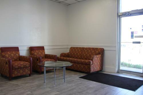 Motel Lonestar Inn And Suite