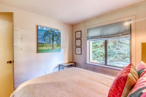 Snow Creek Retreat