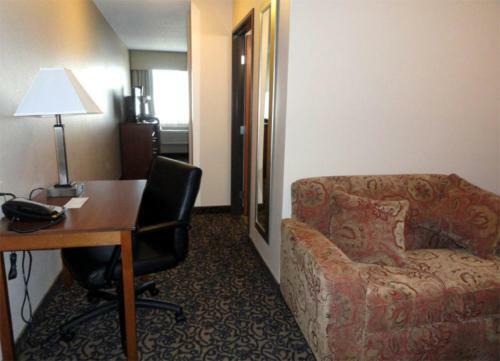 Hotel Canby Inn And Suites