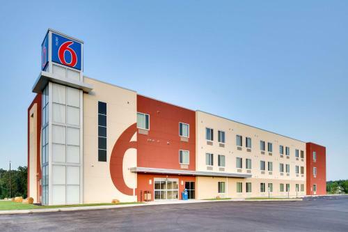 Hotel Motel 6 Poplar Bluff