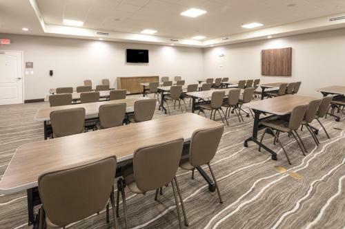Hotel Staybridge Suites - Lake Jackson