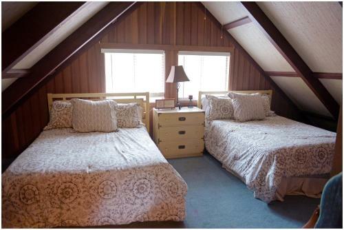 Pine Mountain Club Chalets