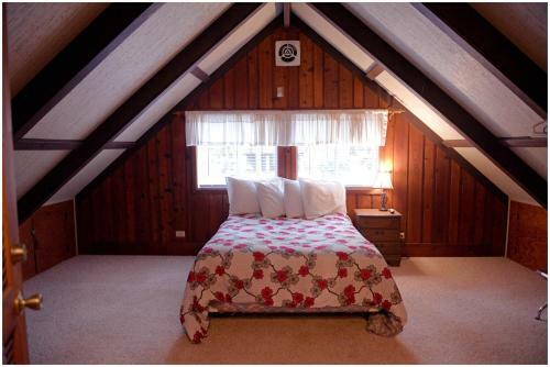 Pine Mountain Club Chalets