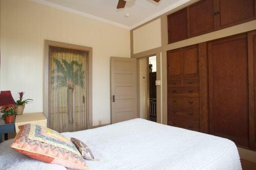 Ishihara Home