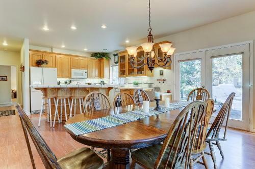 2 Dixie Mt-ac-hot Tub-4br/3ba
