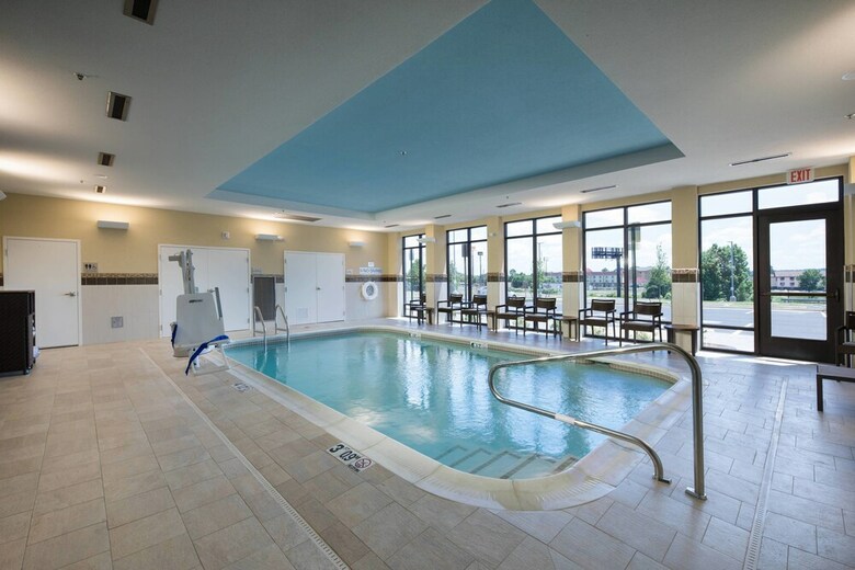 Hotel Courtyard By Marriott Russellville