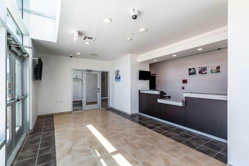 Hotel Studio 6 San Marcos