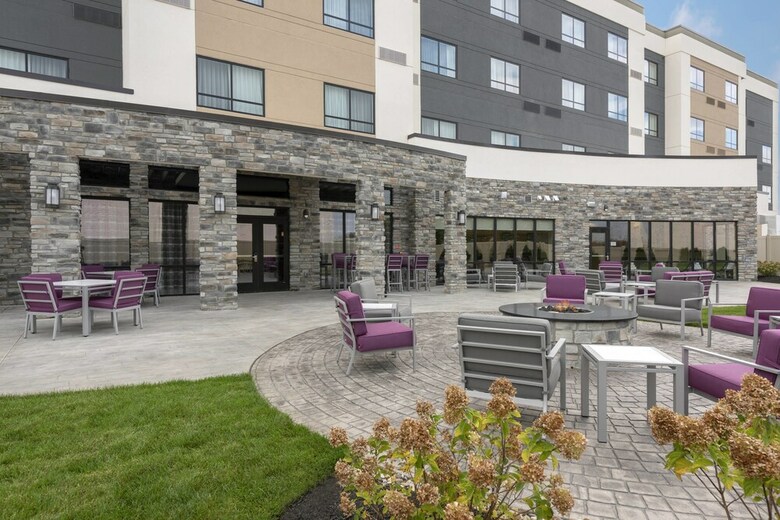 Hotel Courtyard By Marriott Cleveland Elyria