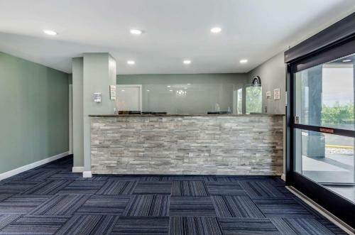 Motel Quality Inn Verona - Staunton North