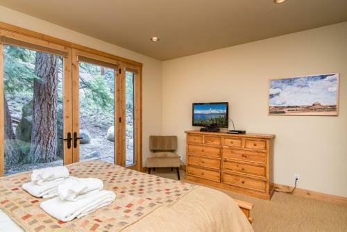 Mountain Lodge Holiday Home 163