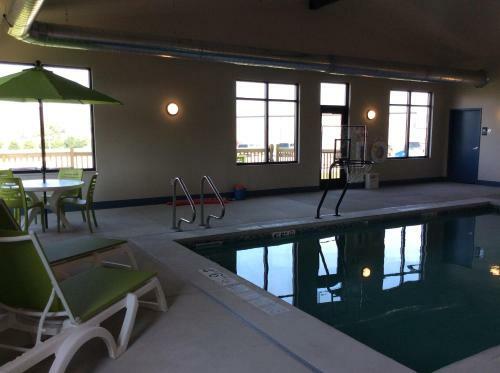 Hotel Scenic Shore Inn