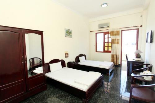 Hotel Kh�ch S?n Ninh Thu?n