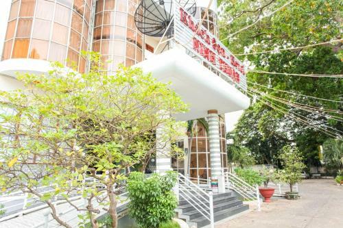 Hotel Kh�ch S?n Ninh Thu?n