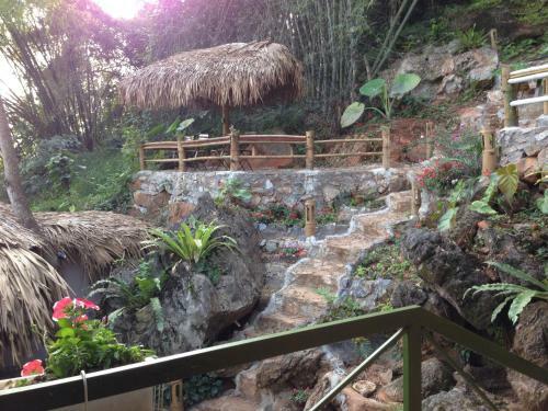 Bed & Breakfast Green Hill Hostel & Tour