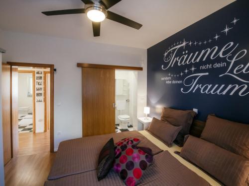 Beautiful Holiday Home In Debeljak With Swimming Pool